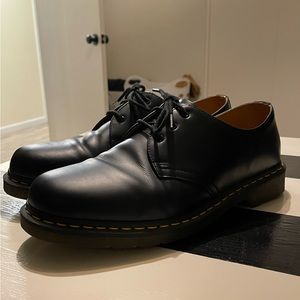 Dr. Martens 1461 Oxford Smooth, lightly worn, Black, Mens size 11